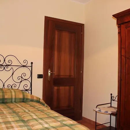 La Piazzetta 4*